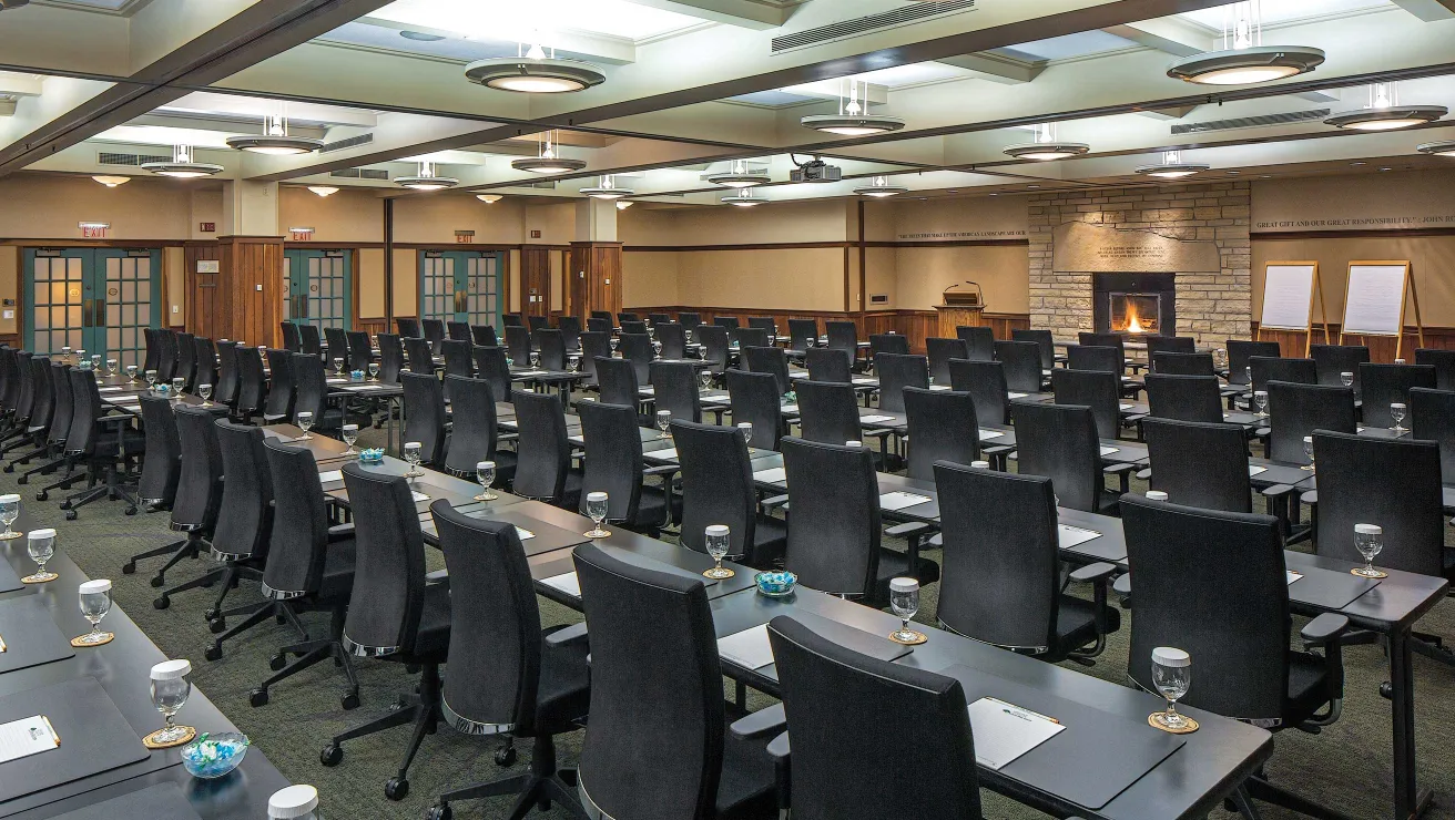 Lied Lodge Rosenow room